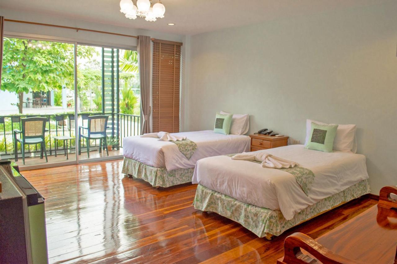Menam Resort Nakhon Pathom Buitenkant foto
