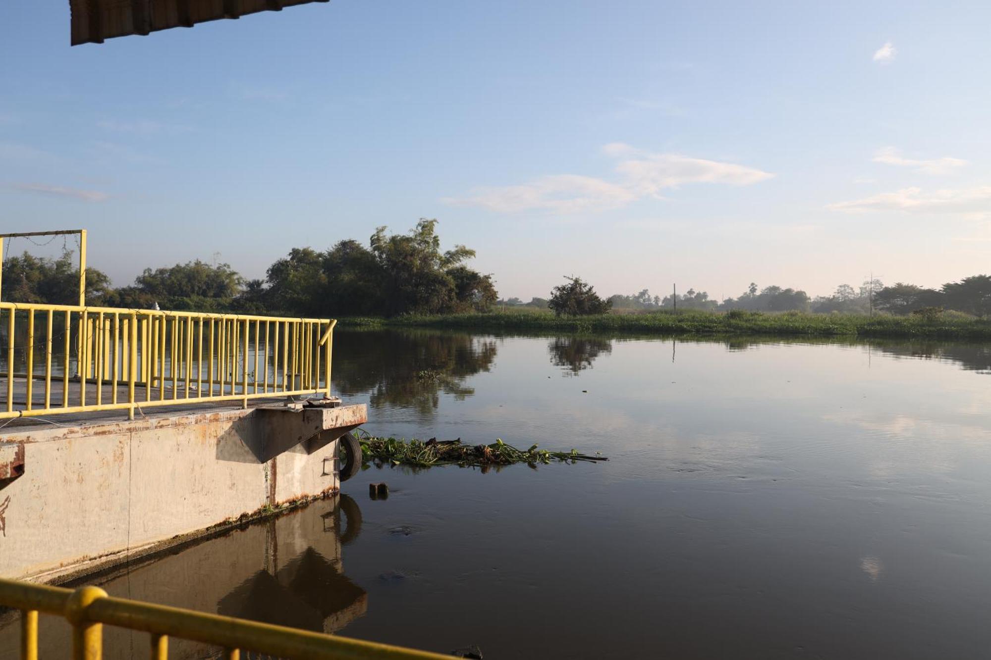 Menam Resort Nakhon Pathom Buitenkant foto
