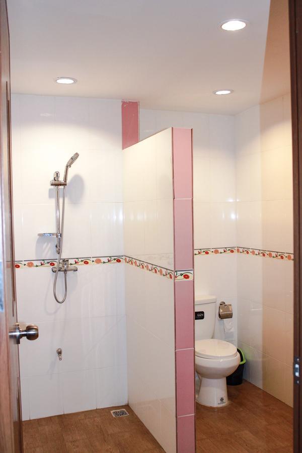 Menam Resort Nakhon Pathom Buitenkant foto