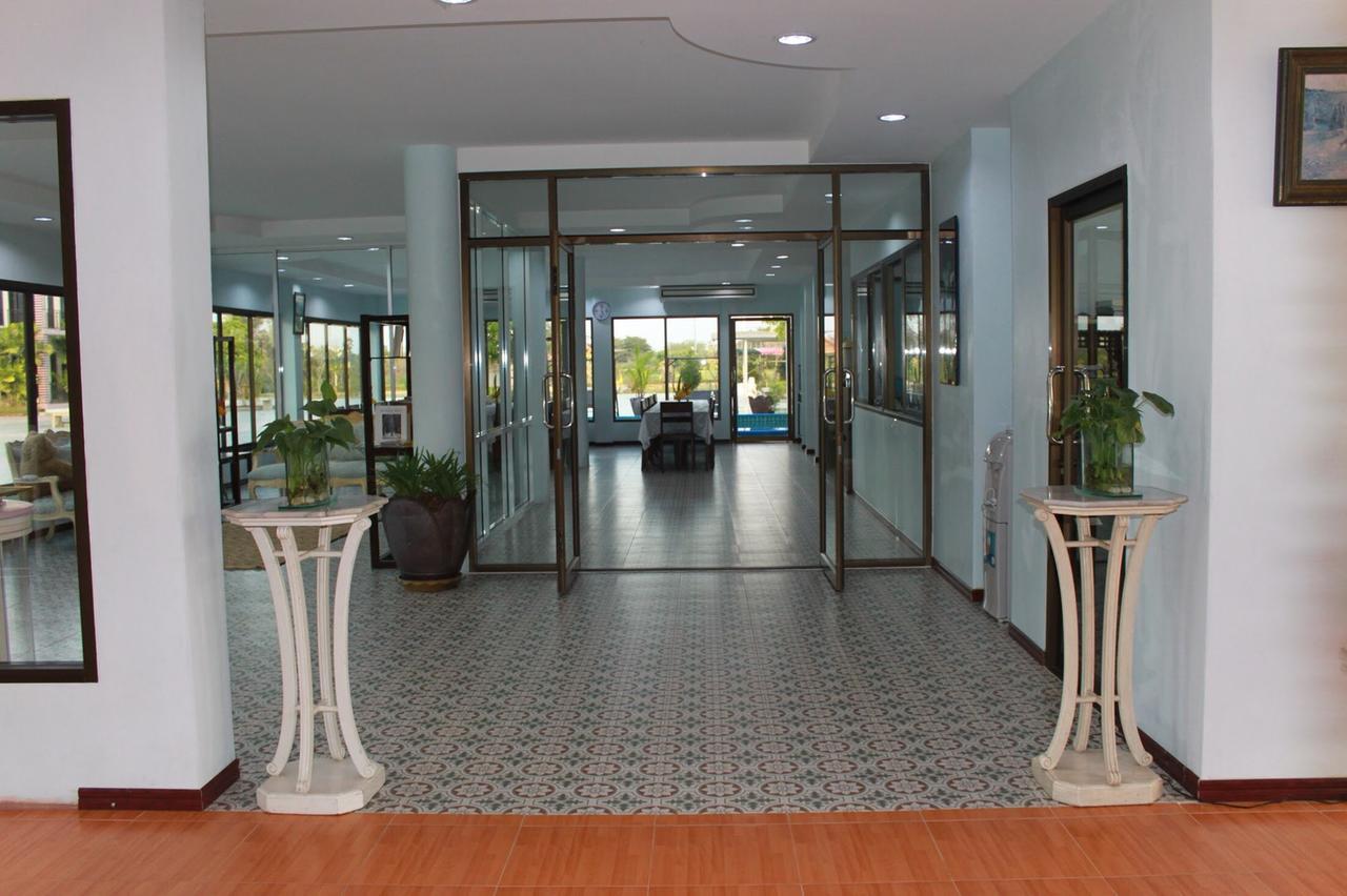 Menam Resort Nakhon Pathom Buitenkant foto