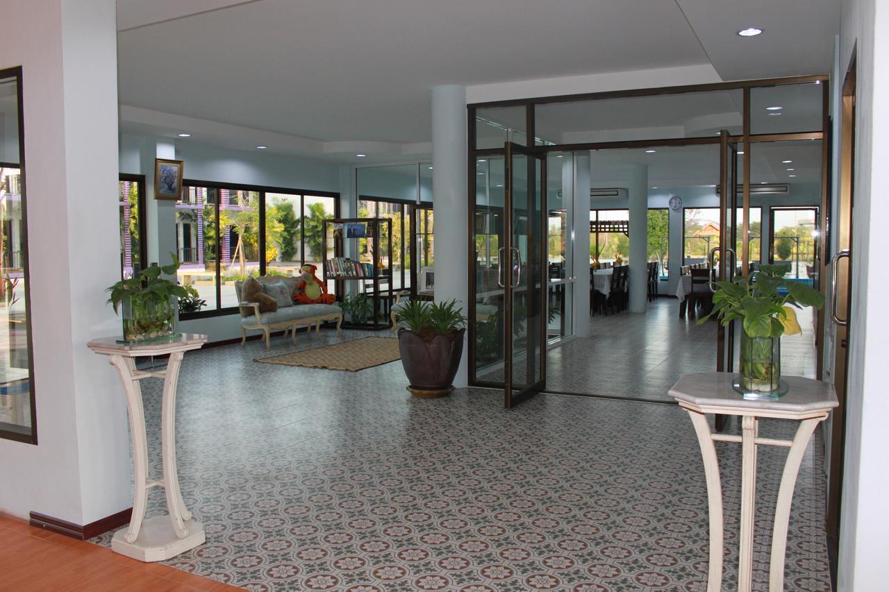 Menam Resort Nakhon Pathom Buitenkant foto